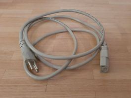 Netzkabel (T12 – Kaltgerätestecker C13)