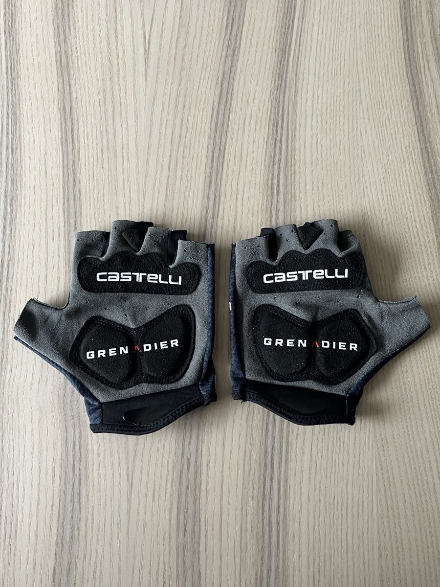 Lotti di vestiti: Castelli Ineos Grenadier Set – Nuovo (secondo la descrizione) da Kreuzlingen venduto da mariuuss 1