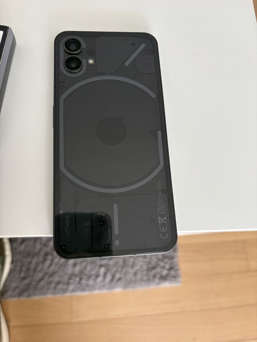 Nothing Telefoni cellulari / Smartphones: Nothing Phone 1 – Usato da Kriens venduto da Petu0 1