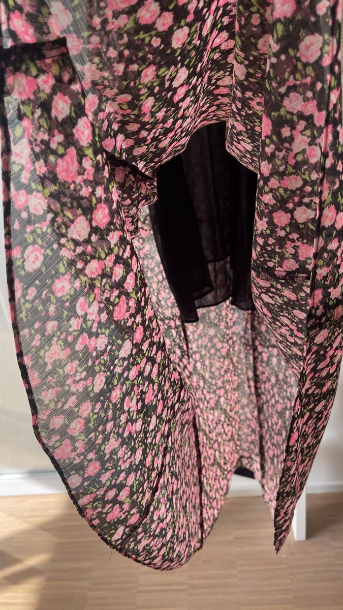 Arket Vestiti: Arket Floral Dress, Size 36 – Nuovo (secondo la descrizione) da zug venduto da Inaar 3