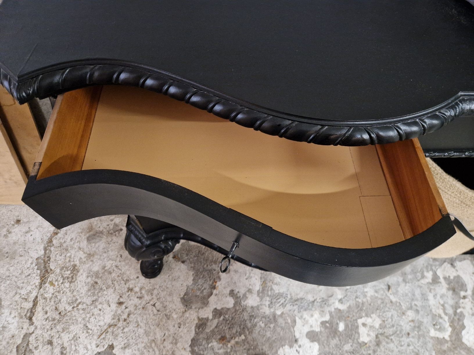 Credenze: Sideboard schwarz, upcycling modern – Usato da Mettmenstetten venduto da tro_tg8c 2