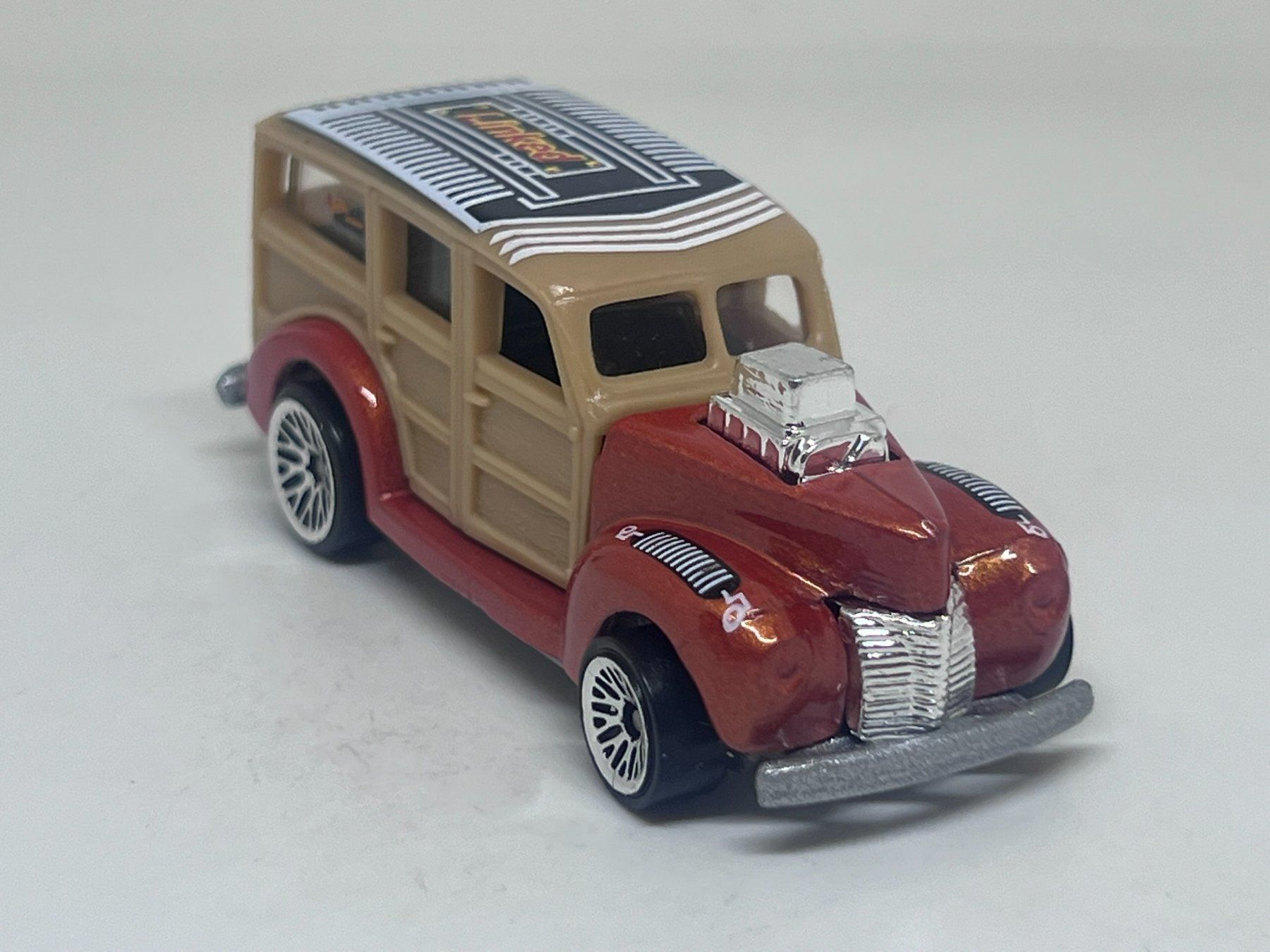 Hot Wheels Modellautos: Hot Wheels 40's Woodie #418 – Gebraucht aus Wildegg von LaaBoutique