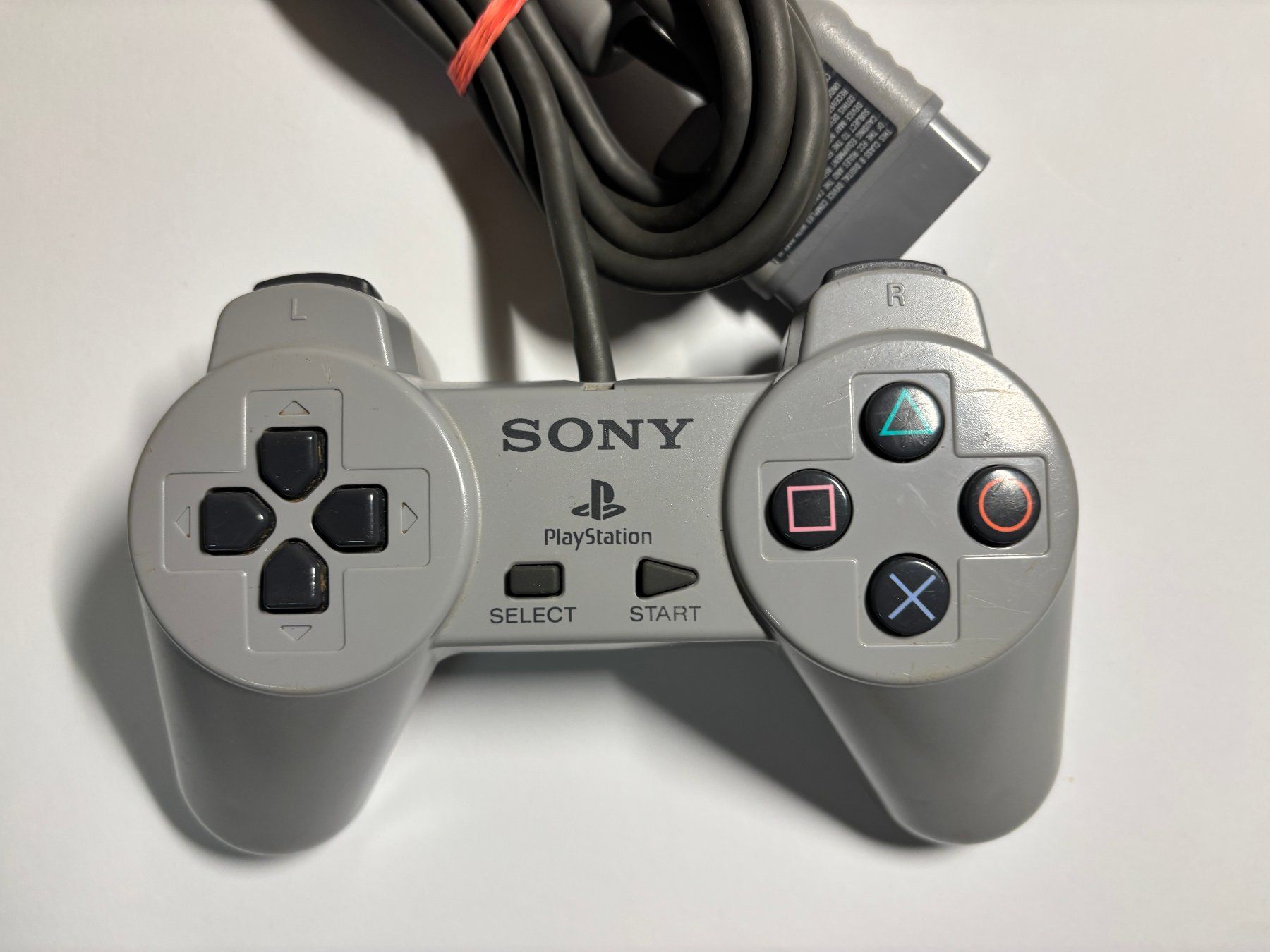 Sony Controller: PS1 - Controller – Gebraucht aus Allschwil von Bullach