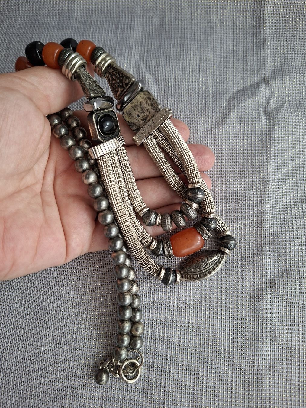 Colliers: Collier Statement Ethnique Multirangs Orange & Noir – D'occasion à Lutry par Sim_Sta 6