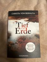 Tief in der Erde – Christa von Bernuth – Kriminal