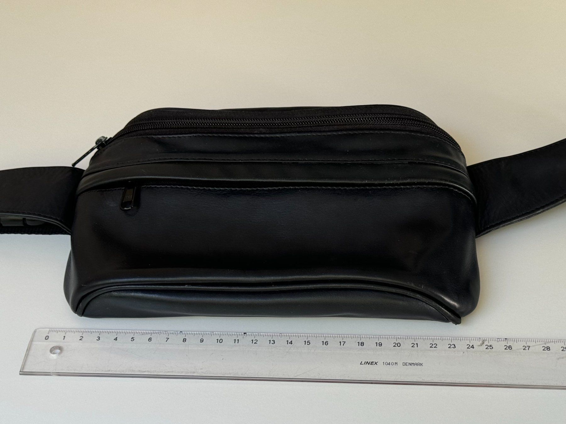 Borse: Sac banane noir – Usato da Genève venduto da Reveur 1