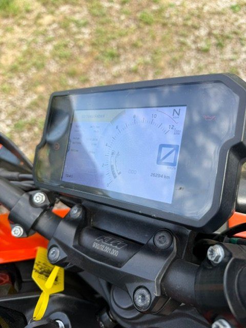 KTM Strasse: 125 Duke – Defekt aus Ramiswil von Poch0 3