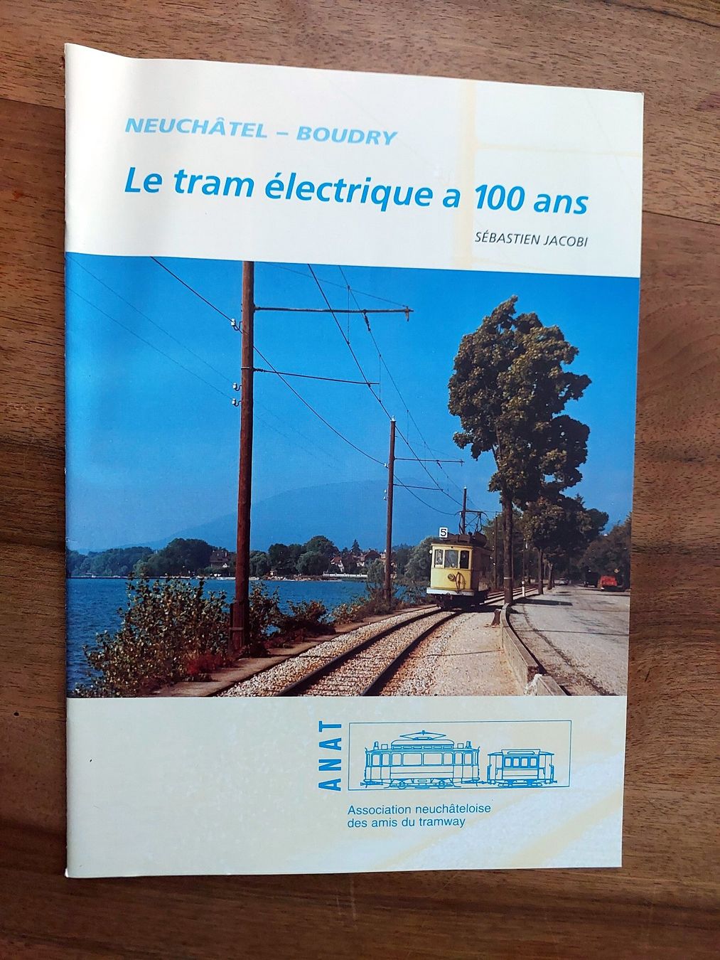 Riviste & Magazine: Le tram électrique a 100 ans Neuchâtel-Boudry – Usato da Schönenwerd venduto da Steidi