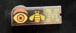 Pin émaillé vintage IBM Eye Bee M Paul Rand bon état