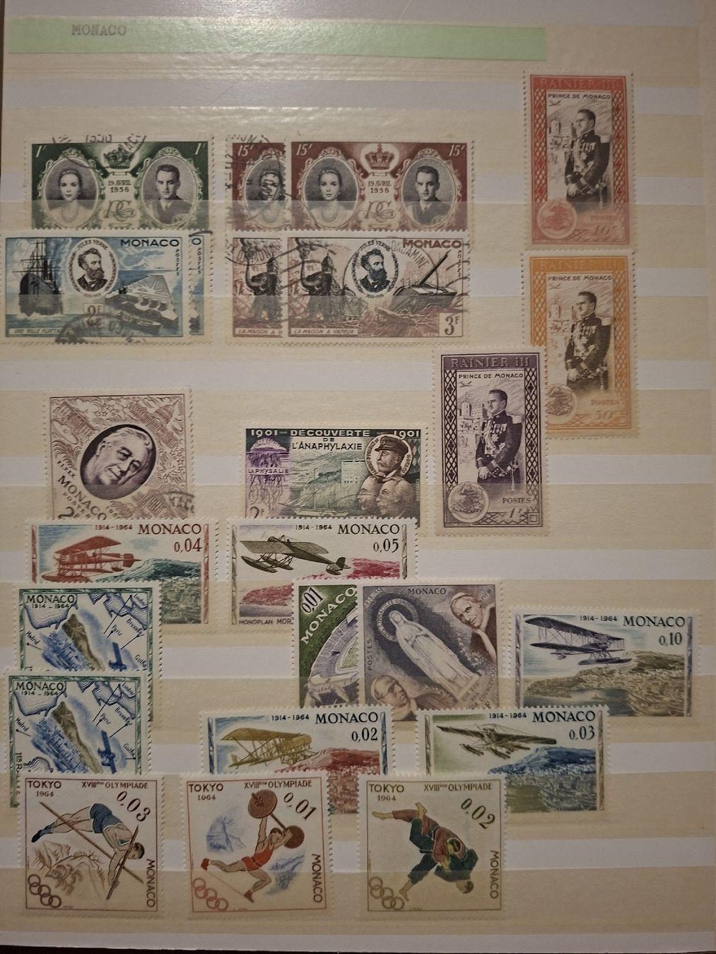 Tutti i francobolli: Briefmarken / Asiatisch / Diverses / Album – Usato da Balgach venduto da SIMEON27 8