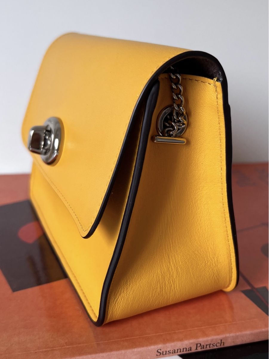 Furla Borse da donna: Wunderschöne gelbe Furla Tasche! – Usato da Fischbach LU venduto da Dear.Luki 3
