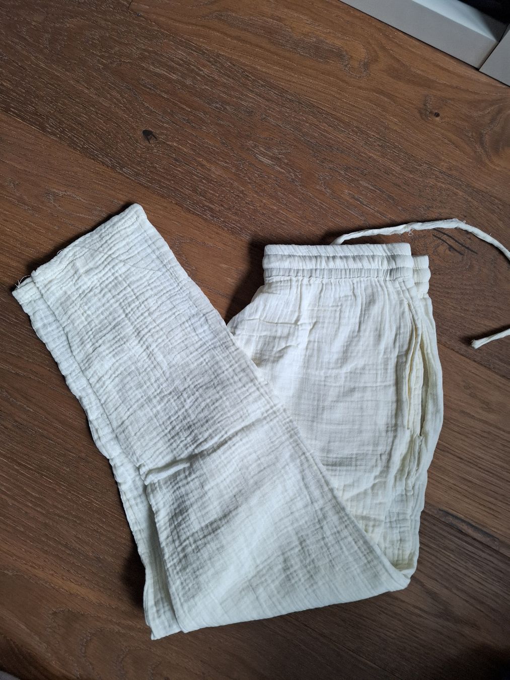 Pantaloni: MusselinHose – Usato da Biel-Benken BL venduto da lki_gn82 1