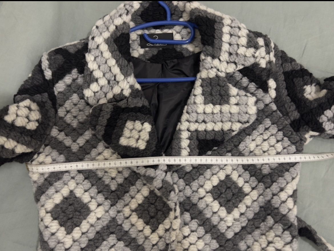 Cappotti: Elegante mantello – Nuovo (secondo la descrizione) da Bellinzona venduto da bul_mvy5 4