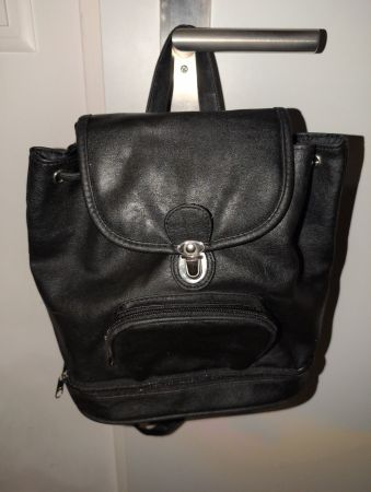 NEU Vintage Damen Rucksack schwarz Leder