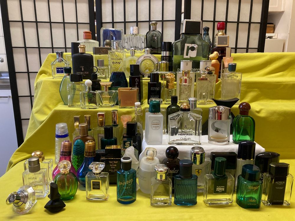 Assortiment De 10 Flacons 50ml De Vernis Vitrail à Solvant 10 Couleurs Assorties 2