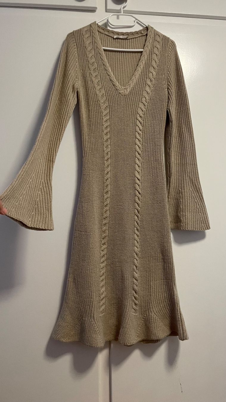 Guess Vestiti: Guess Kleid aus Wolle. Grösse 38 – Usato da Biel/Bienne venduto da gul_fxx2