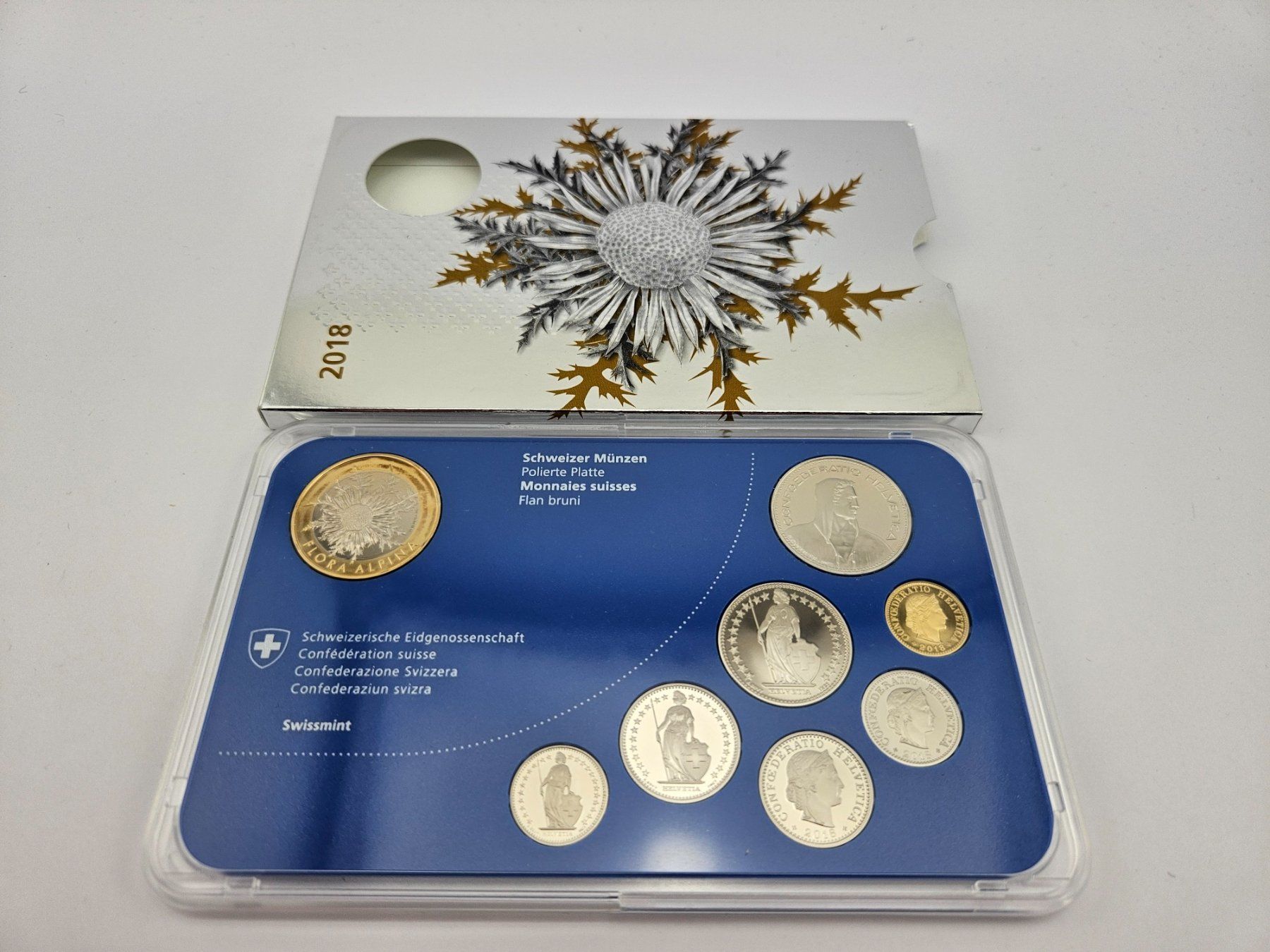 Tutti le monete: Schweizer Münzsatz Silberdistel 2018 Polierte Platte – Nuovo e nell'imballaggio originale da Therwil venduto da Racingr6
