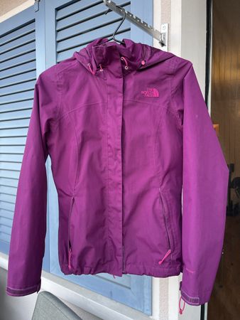 The North Face, Regenjacke in Violett, Grösse XS