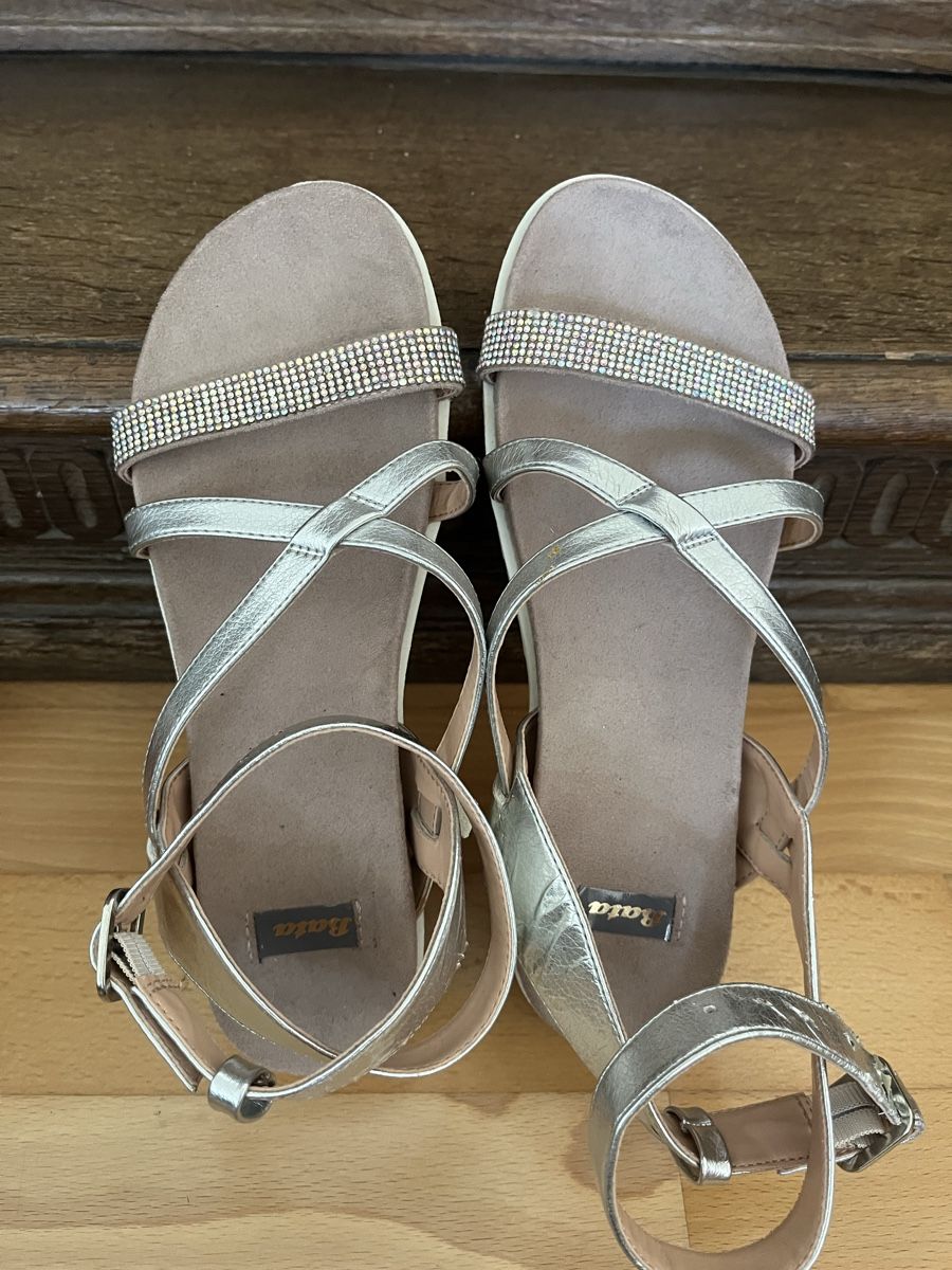 Scarpe da donna: Bata Sandalen Gr 37 – Usato da Uetikon am See venduto da erz13 4