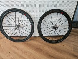 Laufradsatz Fulcrum Racing Zero Tubeless mit Pneu