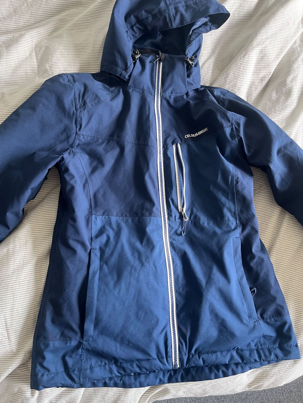 Ziener Jacken: Skijacke Unisex Ziener – Gebraucht aus Gondiswil von kaj_26vz