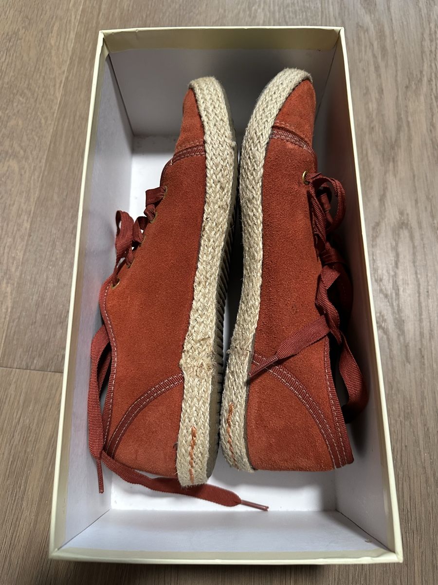 Hugo Boss Damenschuhe: Boss Orange Sneaker Gr. 39 Wildleder Schuhe – Gebraucht aus Zürich von Schoekin 1