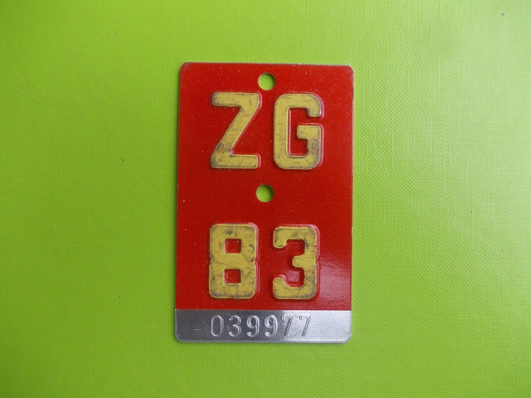 Insegne: Velonummer / Fahrradnummer ZG 83 – Usato da Gsteigwiler venduto da HORMIGA21