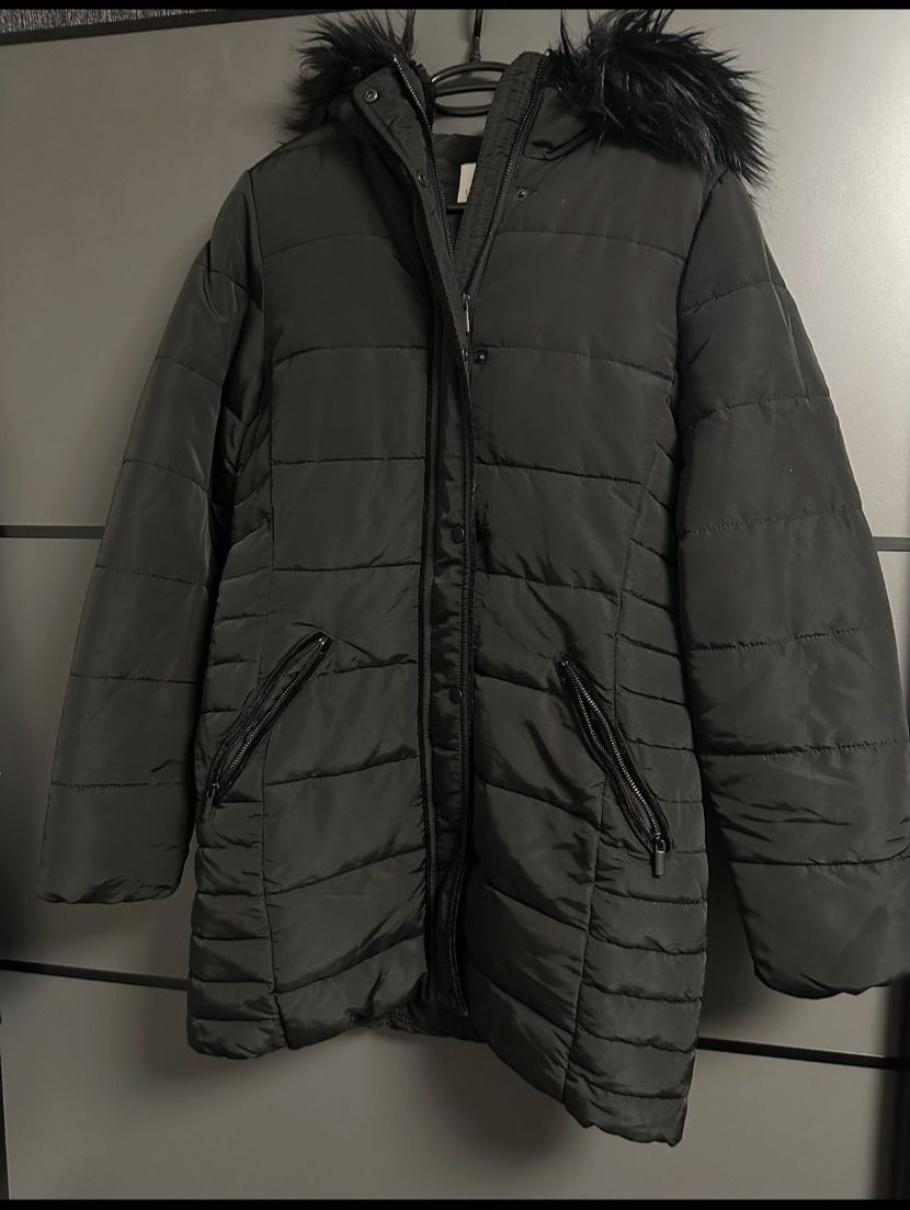 H&M Cappotti: H&M Winterjacke Wintermantel Gr 38 M – Usato da Thal venduto da Greentea1