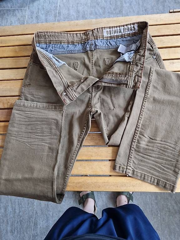 Jeans: Herren Jeans Stretch Gr. 38 – Gebraucht aus Liesberg Dorf von xHellsKeksx
