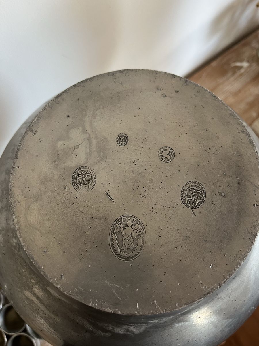 Karaffen: 2 x Grosse ZinnKanne/-Vase – Gebraucht aus Würenlos von KLG_3TBs 8