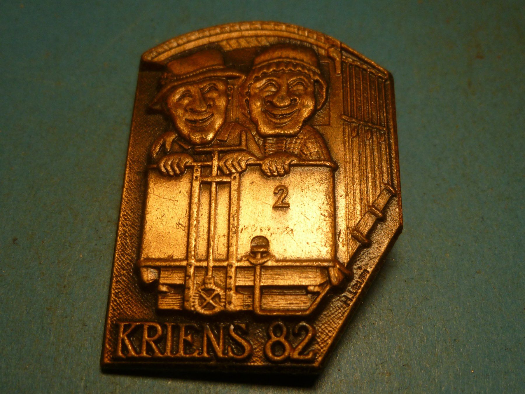 Placchette & Badge: KRIENS 1982 BRONZE – Usato da Ried (Muotathal) venduto da Mandarin02