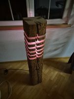 Stehlampe Altholzsäule