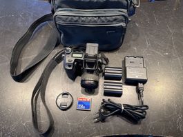 Digitalkamera Konica Minolta Dimage A2 mit Zubehör 