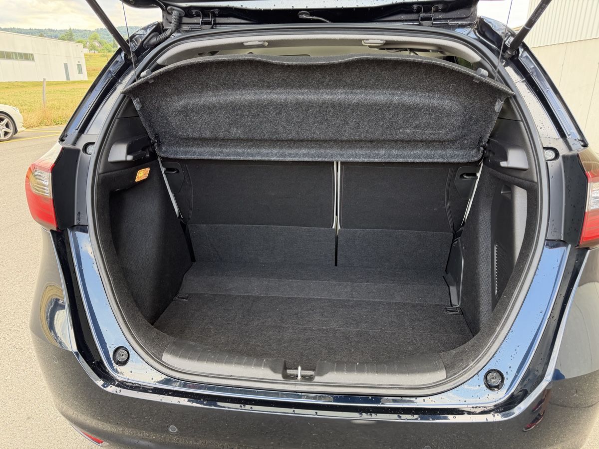 Honda Automobili: Honda JAZZ 1.5 i-MMD Executive – Usato da Wohlen AG venduto da tiperio 9