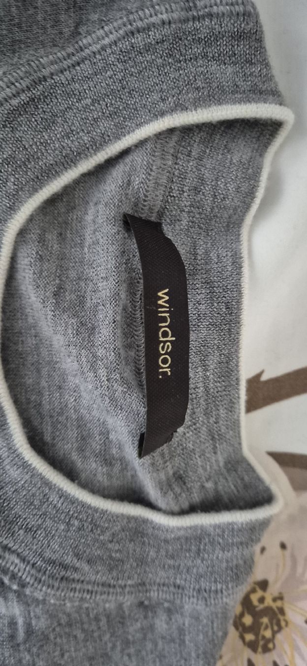 Windsor Pullover & Sweatshirts: Windsor Gr.S Np.329Fr – Neu (gemäss Beschreibung) aus Frauenfeld von ROY33 2