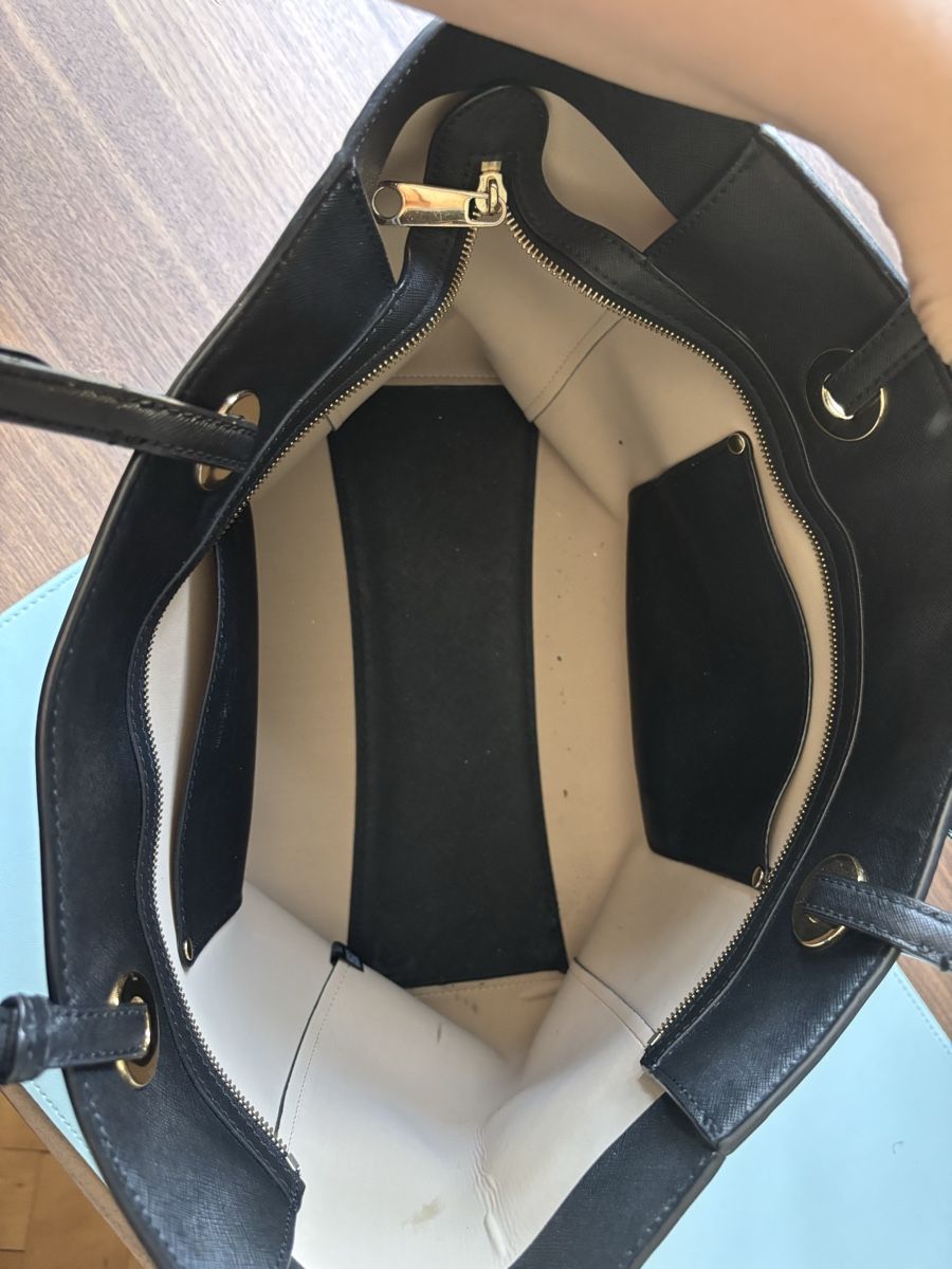 Michael Kors Sacs femmes: Michael Kors black shoulder bag – D'occasion à Zürich par eva_ng5v 5