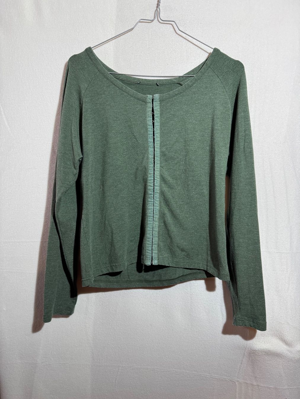 Giacche: Grüne Strickjacke ca gr. S/M – Usato da Grosswangen venduto da SALE_SALE_SALE
