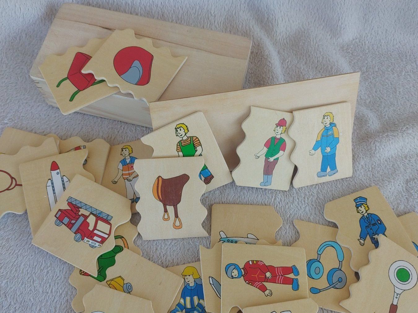 Puzzles: Lernspiel Puzzle Cognito Berufe – Gebraucht aus Strengelbach von Phorensic_30 2