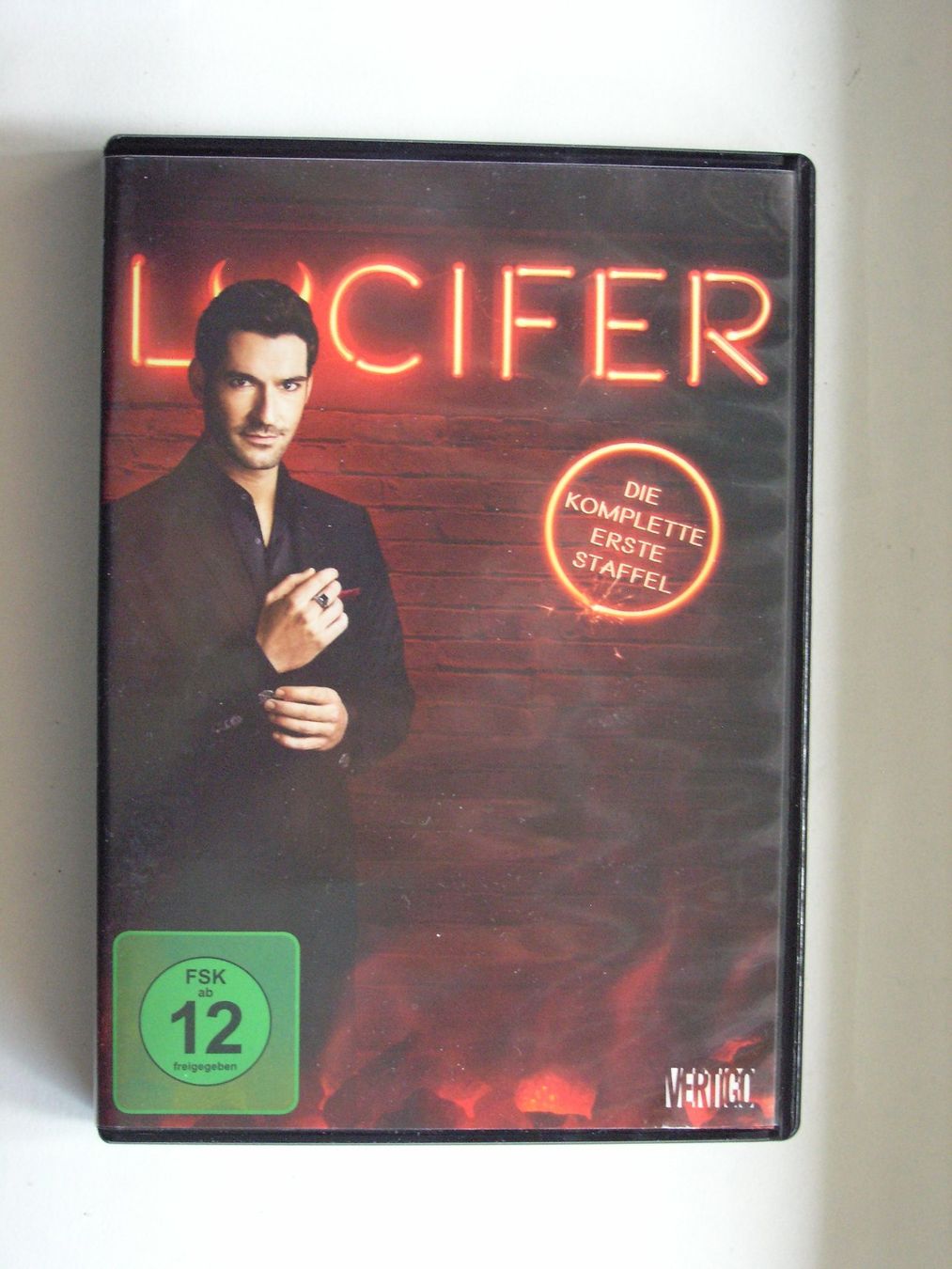 Alle DVDs: Lucifer - Staffel 1 3 DVDs – Gebraucht aus Zuzwil SG von vette13