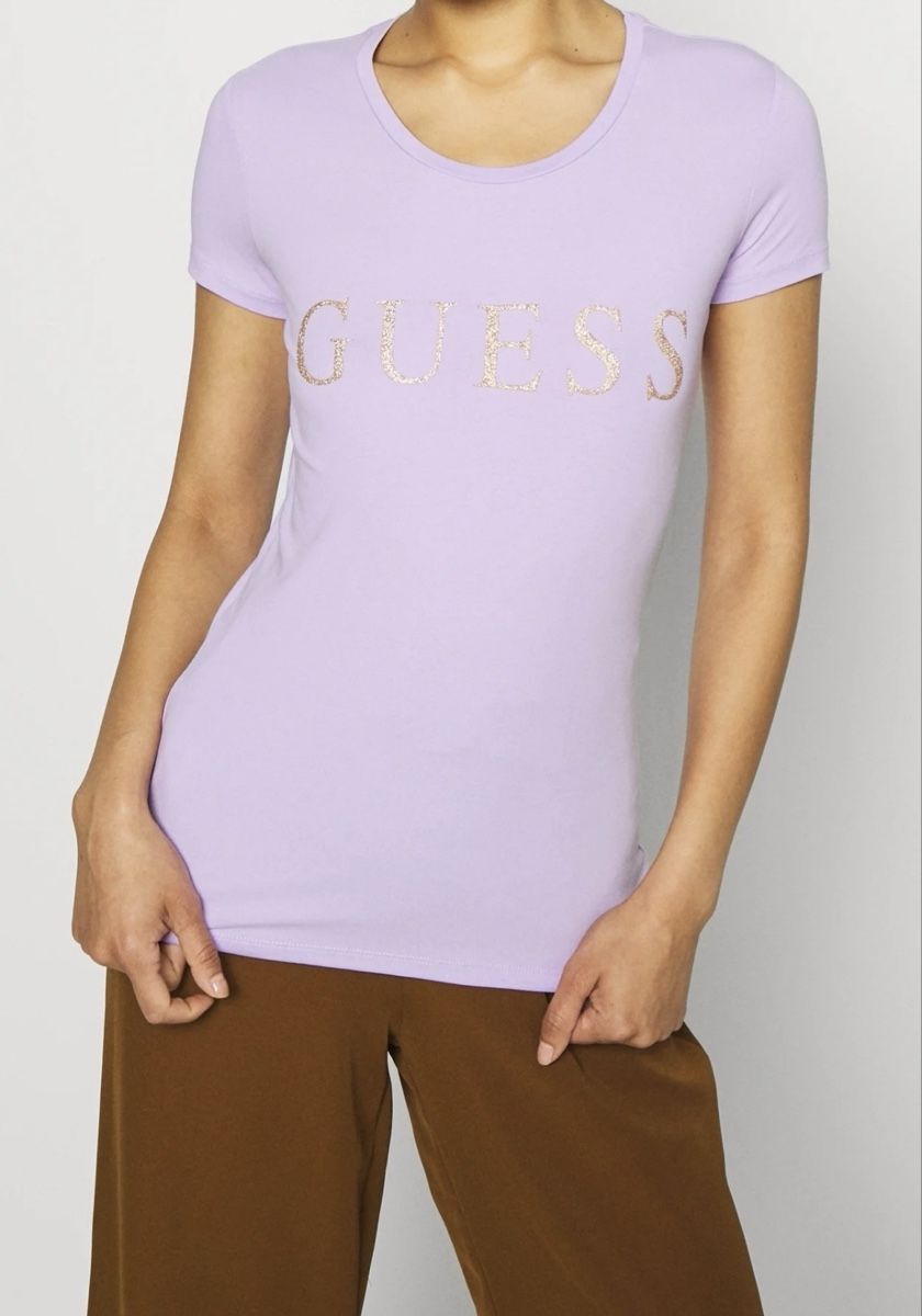 Guess T-shirt: Guess T-Shirt – Usato da Opfikon venduto da Sili121 1