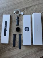Apple Watch Series 8 GPS 45 mm Noir + boîte + chargeur