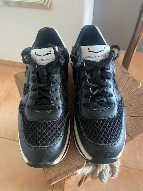 Scarpe da donna: Sneakers Voile Blanche Schwarze – Usato da Nuerensdorf venduto da ghi_b7xs 1