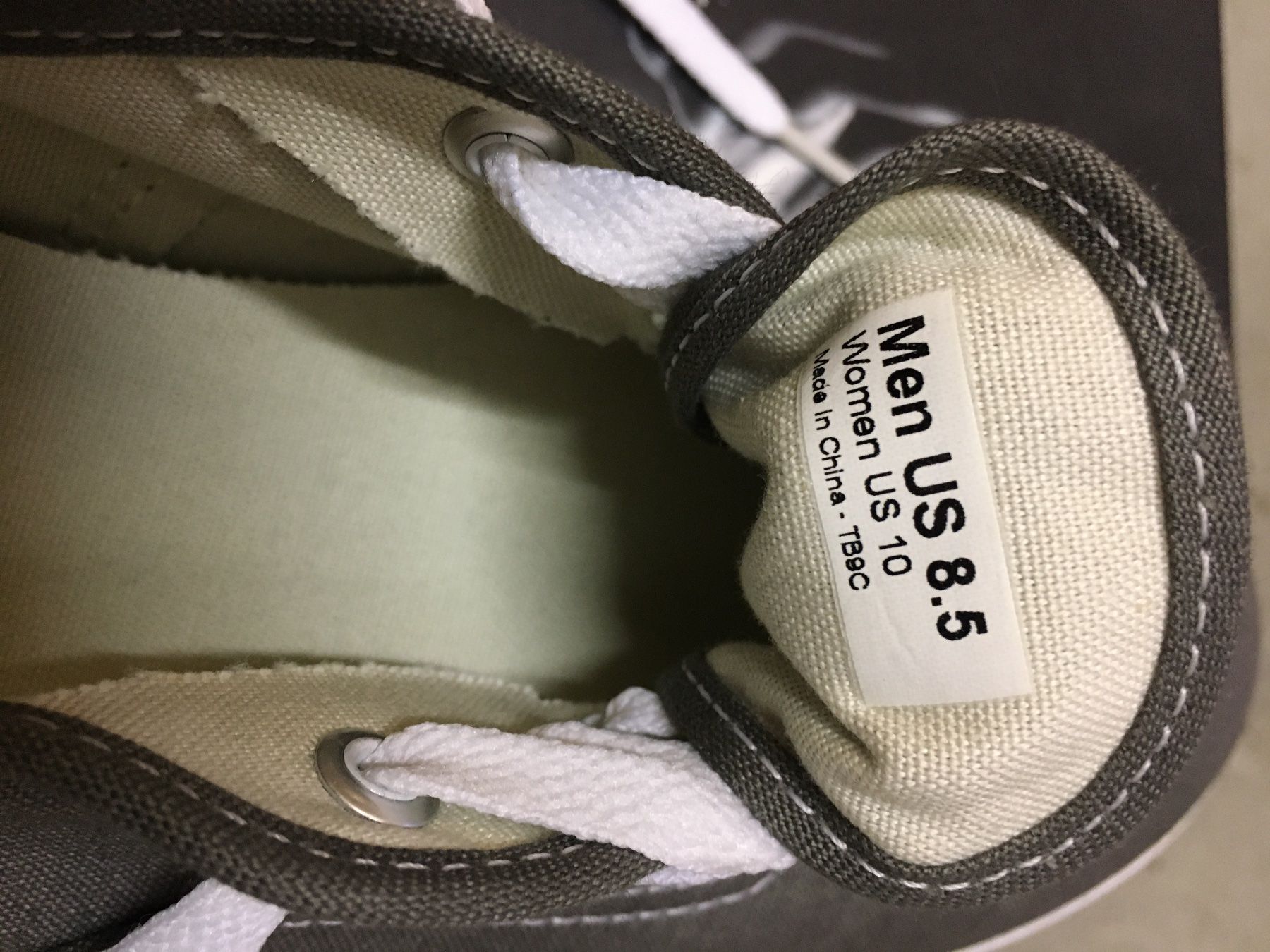 Vans Scarpe da donna: Vans grau – Nuovo (secondo la descrizione) da Lausen venduto da tiguan07 2