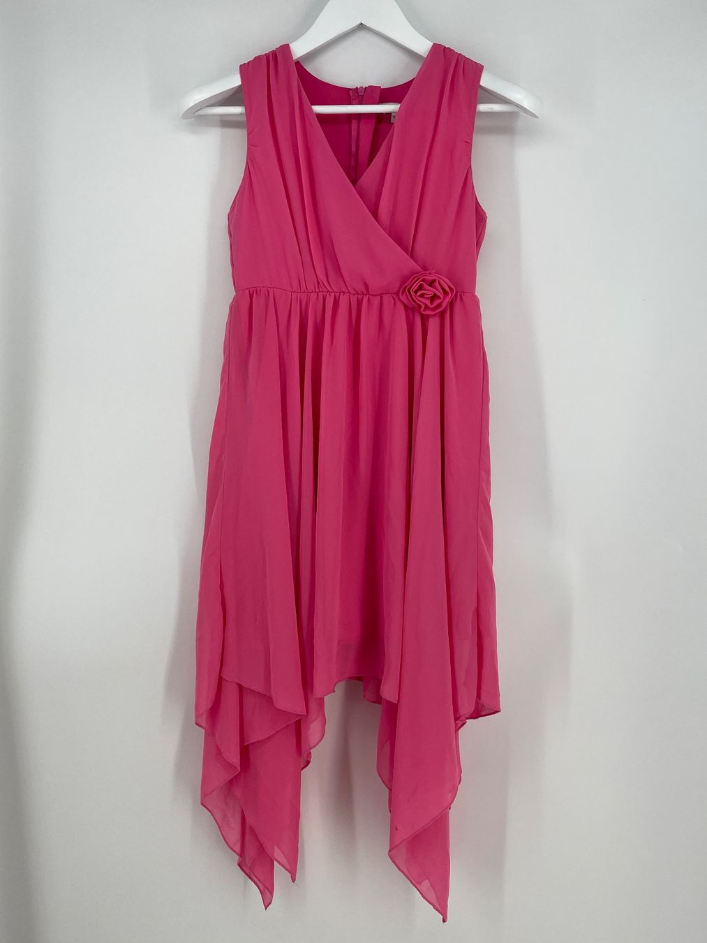 Robes et jupes: Kleid Gr. 158 C&A – D'occasion à Auenstein par moin.