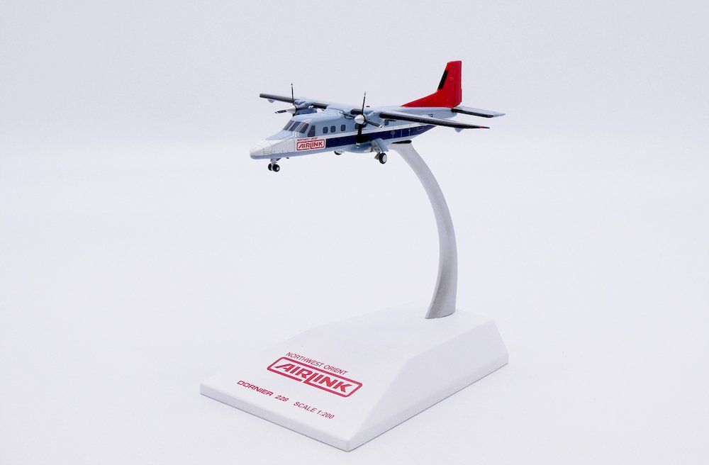 Modellbausätze & Standmodelle: Dornier Do-228 NORTHWEST ORIENT AIRLINK – Neu und originalverpackt aus Morges von iljamuromez 6