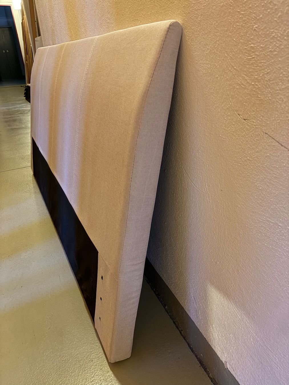 Letti: Polsterbett 160/200 cm Beige – Usato da Uster venduto da Smint12 5