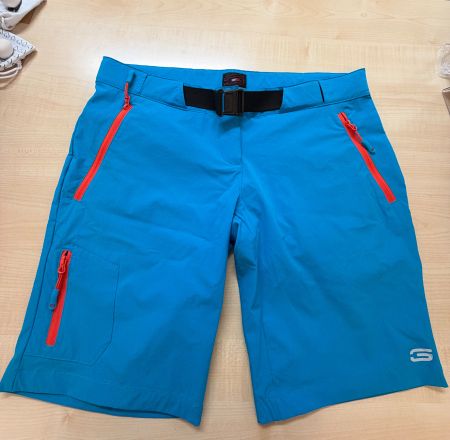 Sportshorts GTS Damen Grösse 40, guter Zustand
