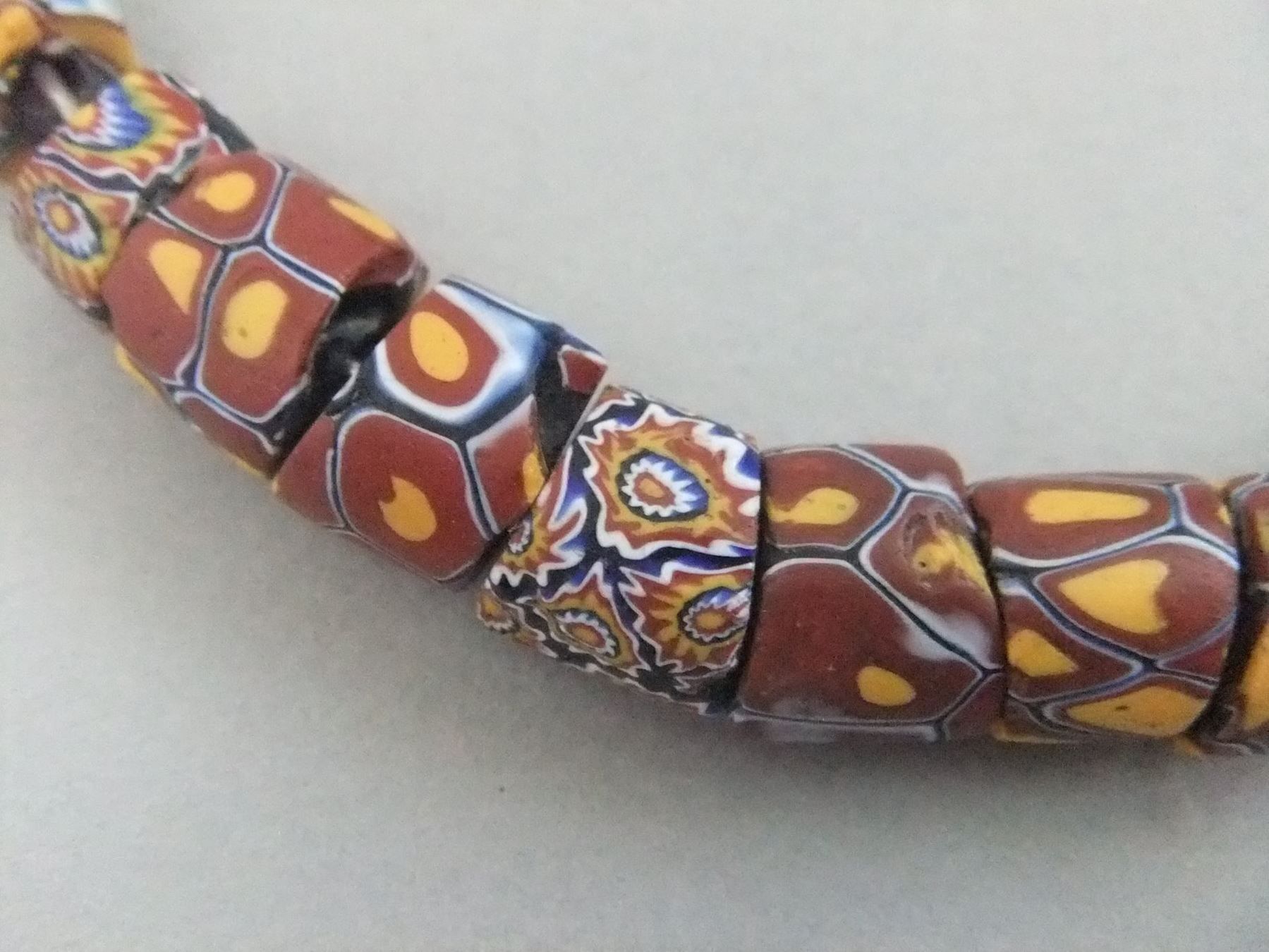Catenine: Millefiori Halsreifen – Usato da Esslingen venduto da eintagammeer 3