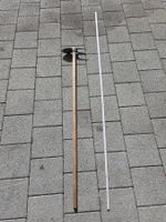 Gartenhacke Hacke mit Zinken und Holzstiel – Gartenwerkzeug