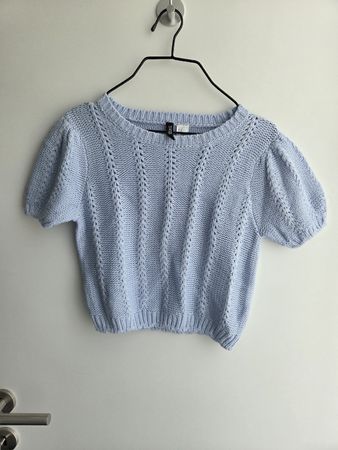 Bauchfreies Stricktop babyblau Gr. S